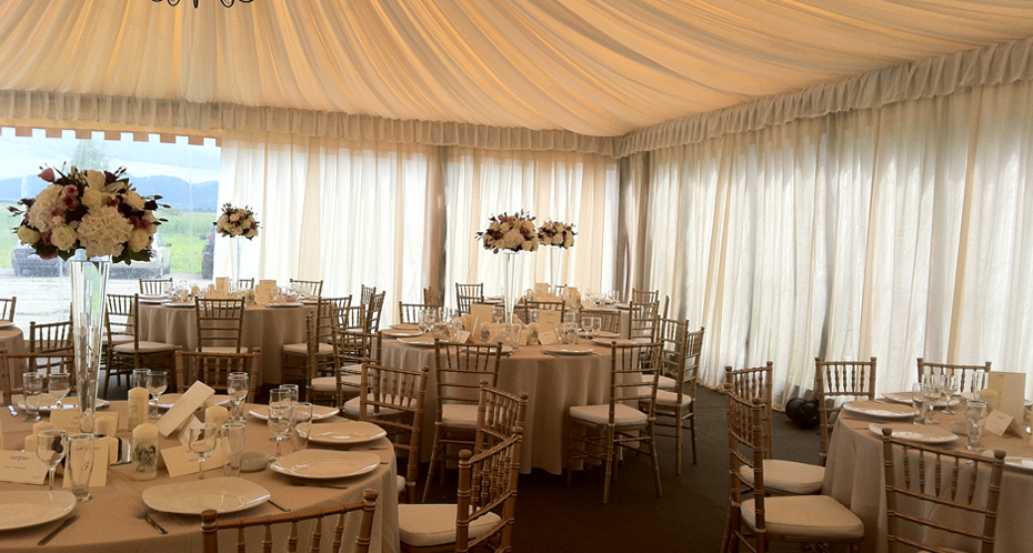 decorare sala nunta | Organizari evenimente Brasov – firma evenimente personale, corporate, publice
